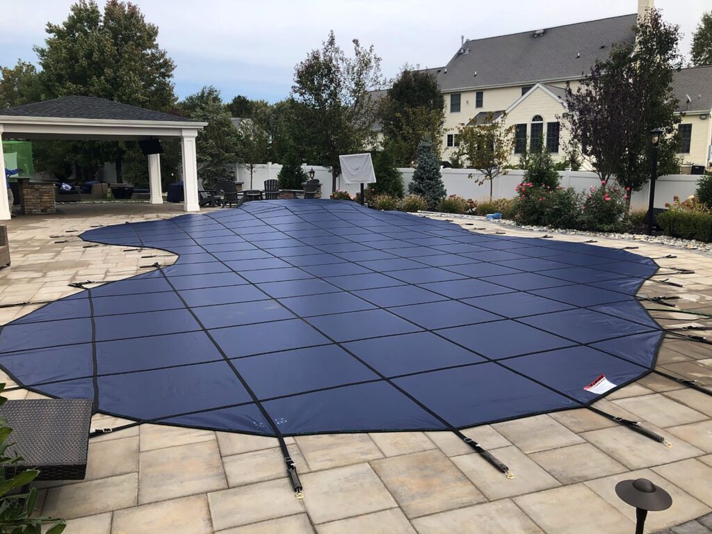 Custom pool covers Lehigh Valley - B&B Custom Pools
